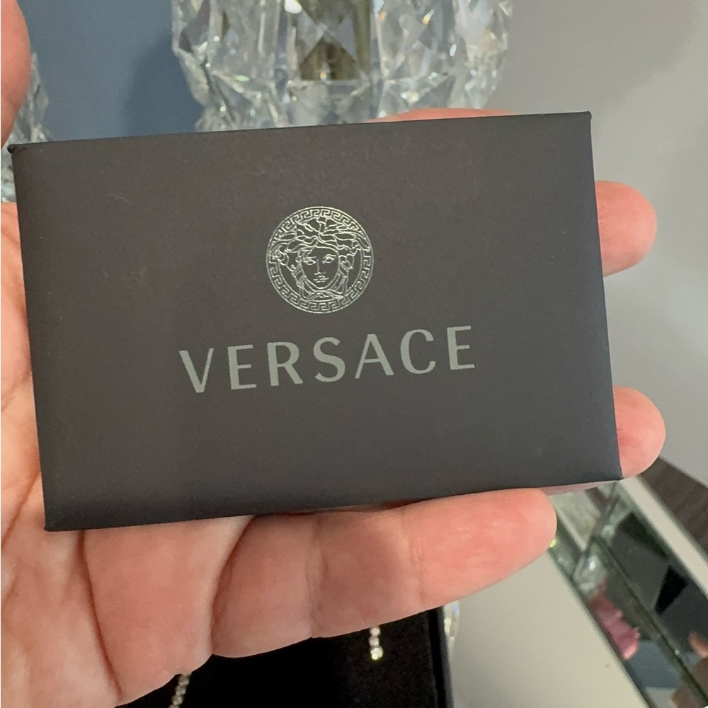 VERSACE
Gold Asymmetric Medusa Crystal Drop Stud Earrings - Picture 5 of 14